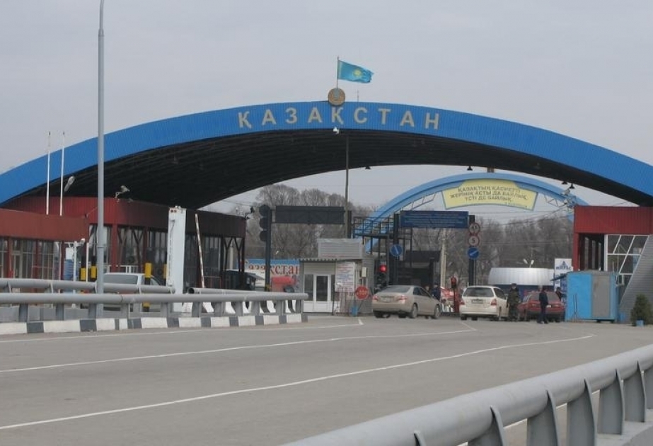 كازاخستان تفرض قيوداً على عبور الحدود مع وروسيا وقيرغيزستان
