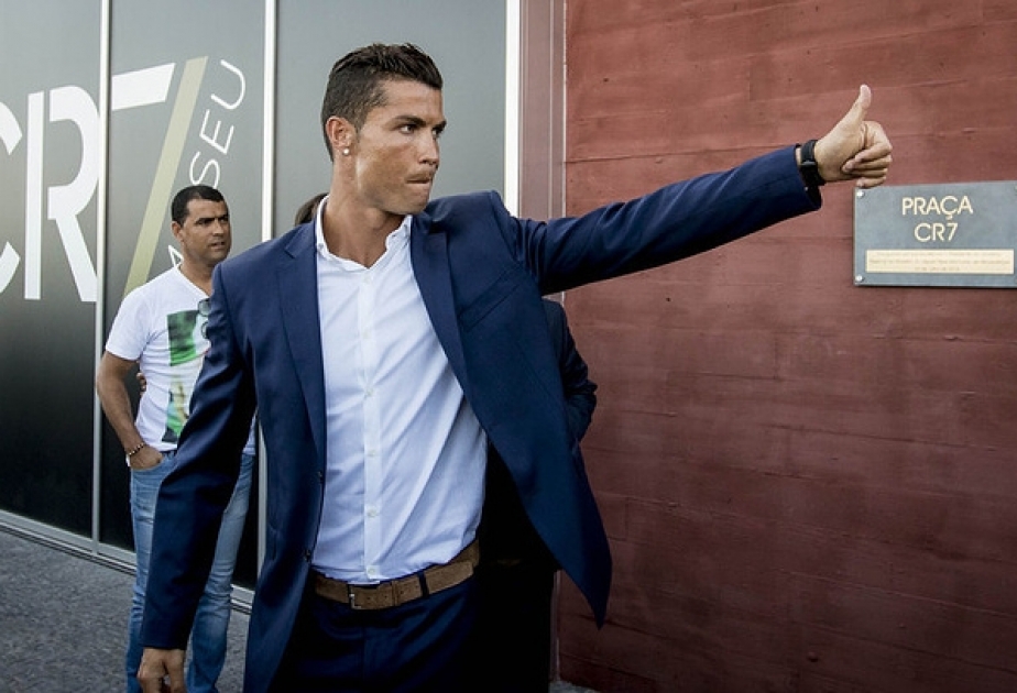 Ronaldo Portuqaliyadakı mehmanxanalarını ödənişsiz xəstəxanalara çevirəcək