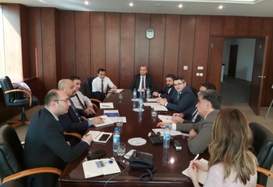 Ölkədə rəqəmsal ödənişlərin stimullaşdırılması müzakirə olunub