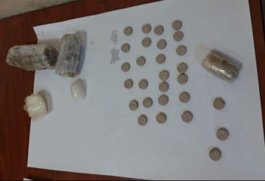 Narkotik vasitələrin qanunsuz dövriyyəsi ilə məşğul olan qardaş və bacı tutulub