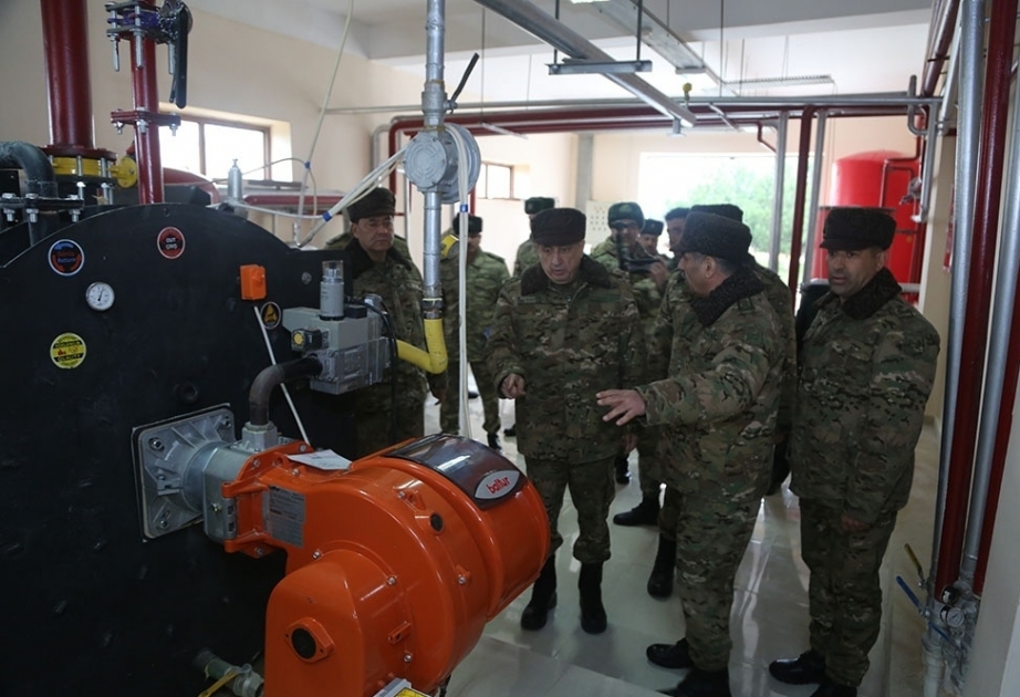 Ministro de Defensa visita las principales unidades militares