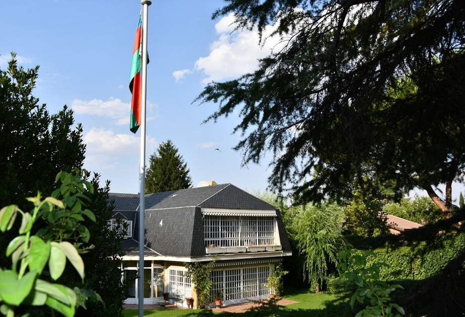 Embajada de Azerbaiyán en España y Andorra ha creado una "línea de emergencia"