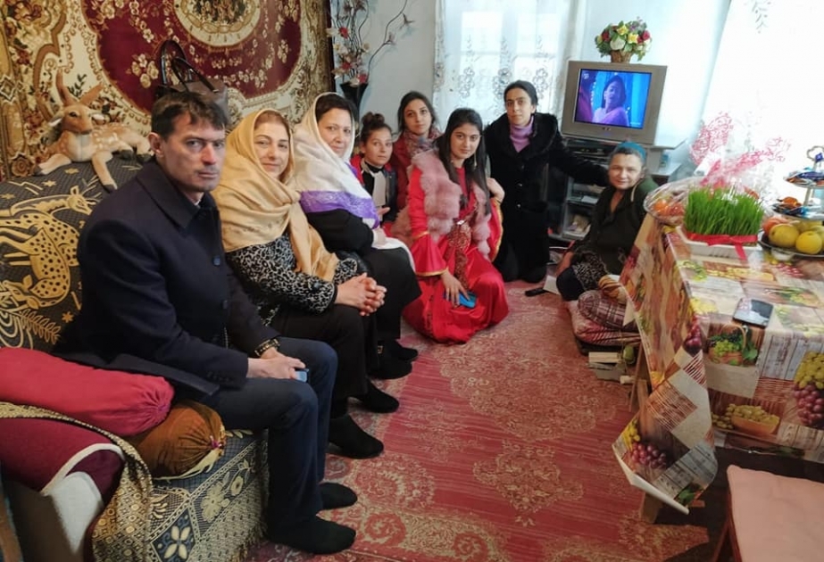 Beyləqanın mədəniyyət işçiləri “DOST xonçası” kampaniyasına qoşulublar