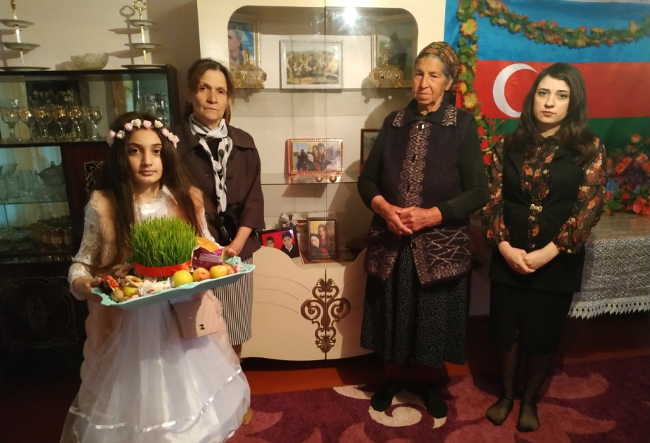 Qəbələ Uşaq və Ailələrə Dəstək Mərkəzinin əməkdaşları aztəminatlı ailələrə Novruz sovqatı çatdırıblar