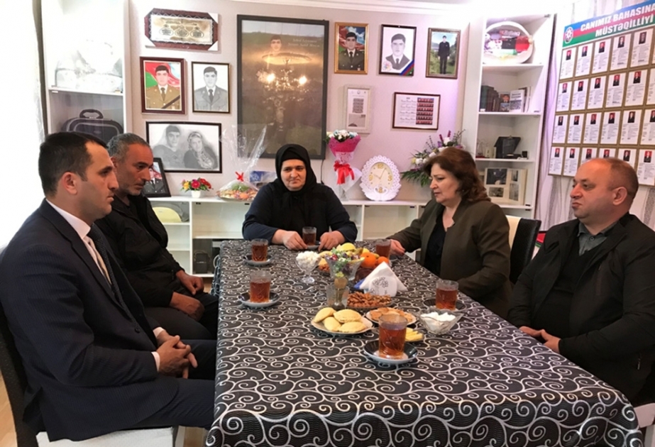 Qəbələdə Aprel şəhidinin ailəsi ziyarət edilib