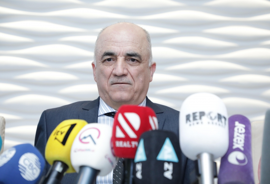 Baş infeksionist: koronavirusa görə psixoloji sarsıntı keçirməyə və təşvişə düşməyə əsas yoxdur