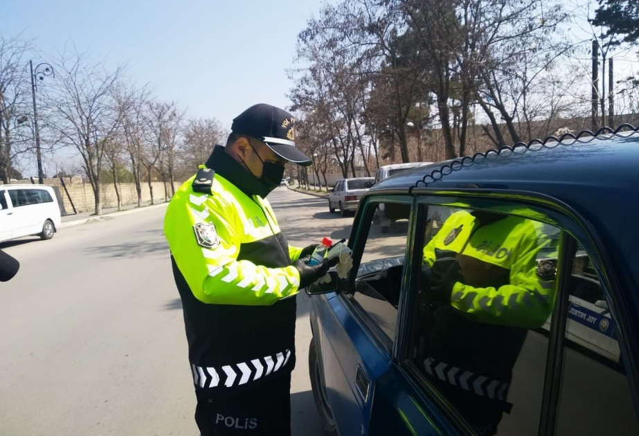 Xaçmazda 300-dən çox sürücüyə tibbi spirt, maska və əlcək paylanılıb VİDEO