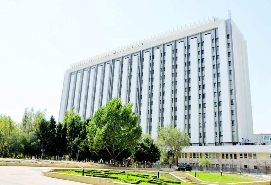 Memarlıq və İnşaat Universitetindən koronavirusla mübarizəyə dəstək