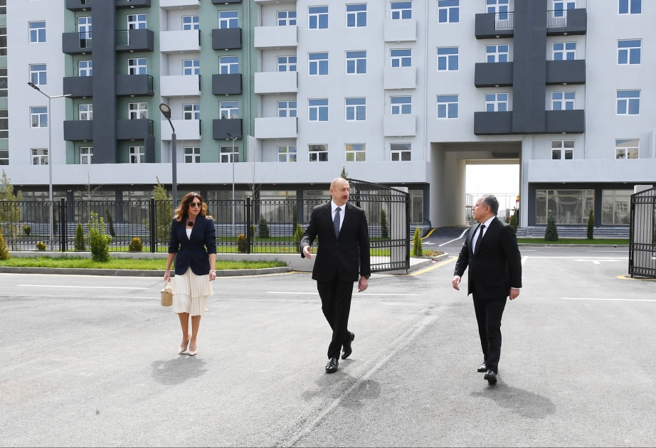 Le président Ilham Aliyev a participé à l'inauguration d'un complexe résidentiel VIDEO