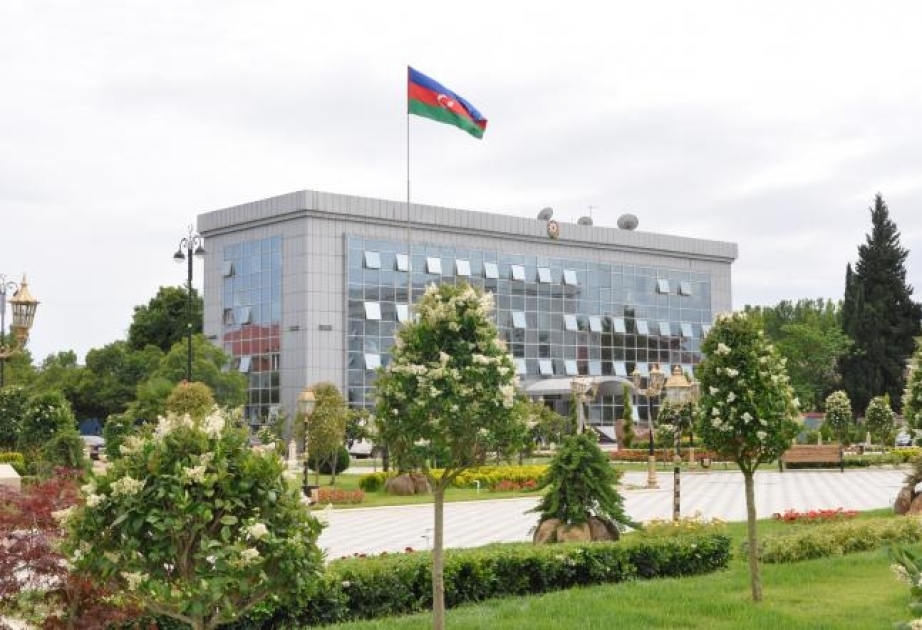 Lənkəran Şəhər İcra Hakimiyyətinin əməkdaşları bir aylıq vəzifə maaşlarını Koronavirusla Mübarizəyə Dəstək Fonduna ianə ediblər