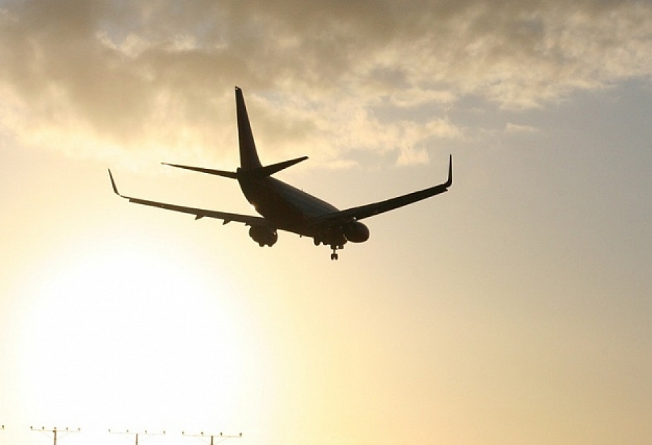 Rusiya müntəzəm və çarter aviareyslərini tamamilə dayandırır