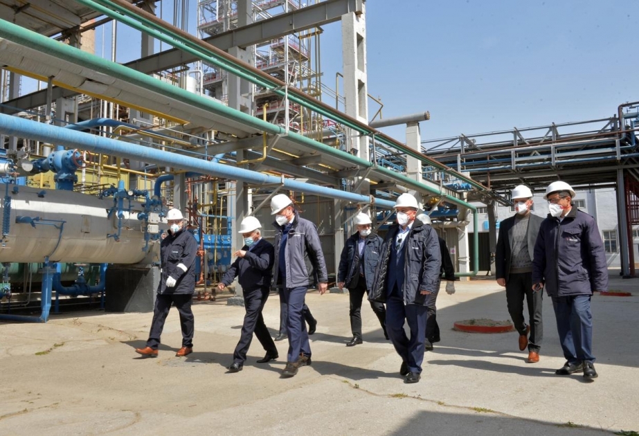 SOCAR-ın prezidenti Heydər Əliyev adına neft emalı zavodunda aparılan profilaktik tədbirlərlə maraqlanıb