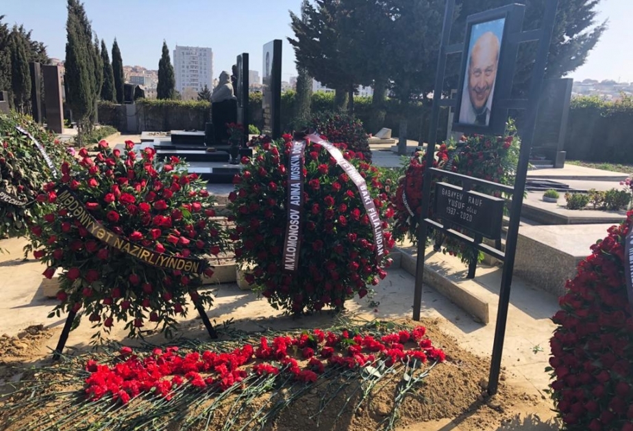 Xalq artisti Rauf Babayev son mənzilə yola salınıb