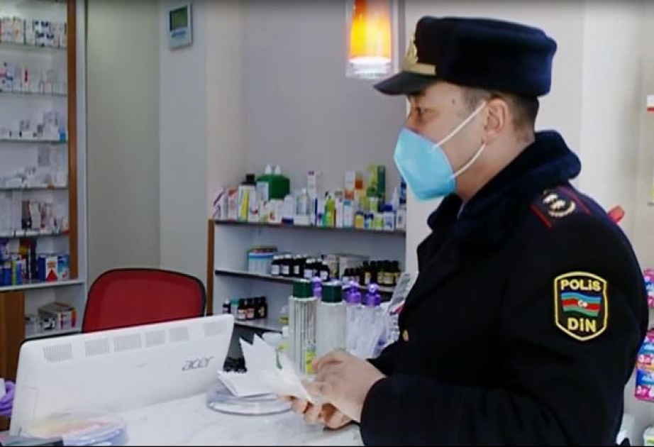 Gəncədə polis əməkdaşları apteklərdə reyd keçiriblər VİDEO