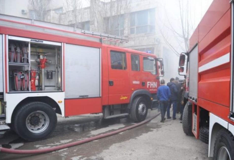 Bakıda məcburi köçkünlərin məskunlaşdıqları yataqxana binasında yanğın baş verib
