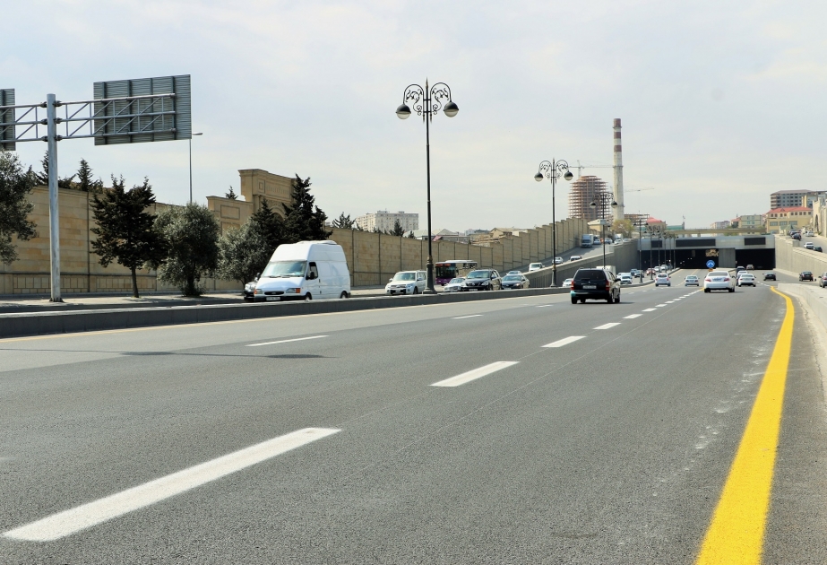 Paytaxtın bir neçə küçə və prospektində təmir işləri aparılıb