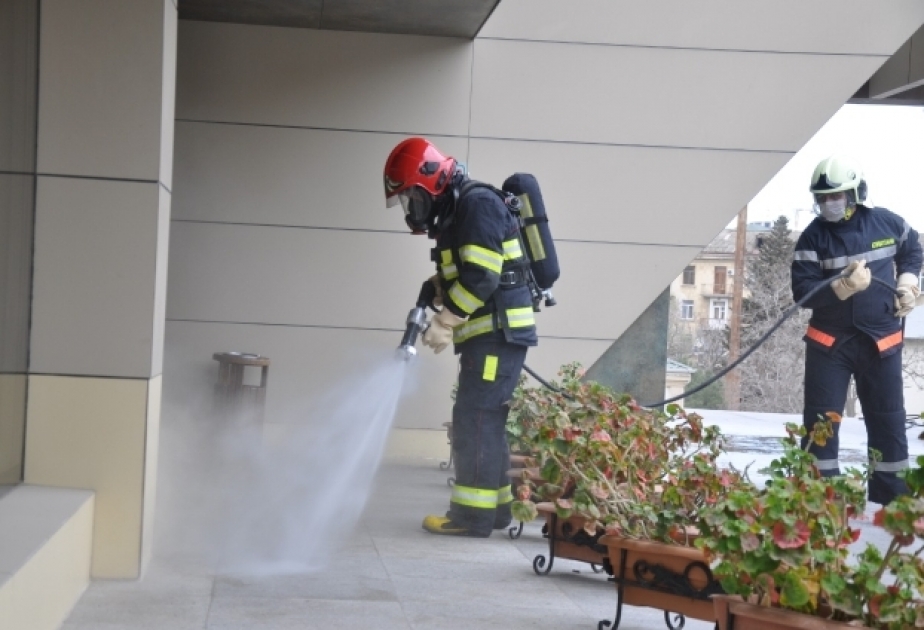 FHN-in Dövlət Yanğından Mühafizə Xidmətinin bölmələri tərəfindən paytaxtda dezinfeksiya tədbirlərinə başlanılıb