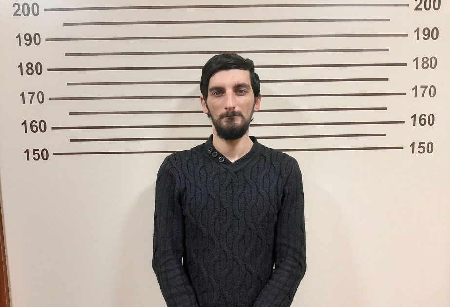 Binəqədidə ötən ilin dekabrında aptekdə satıcı qadına qarşı soyğunçuluq edən şəxs saxlanılıb VİDEO