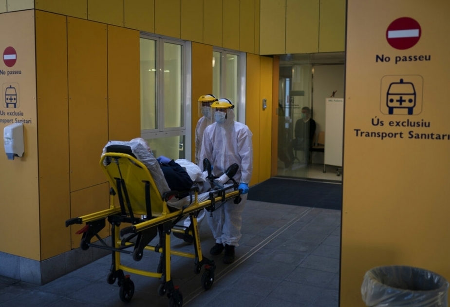 COVID-19: Spain virus deaths rise past 10,000 with 950 new deaths in one day