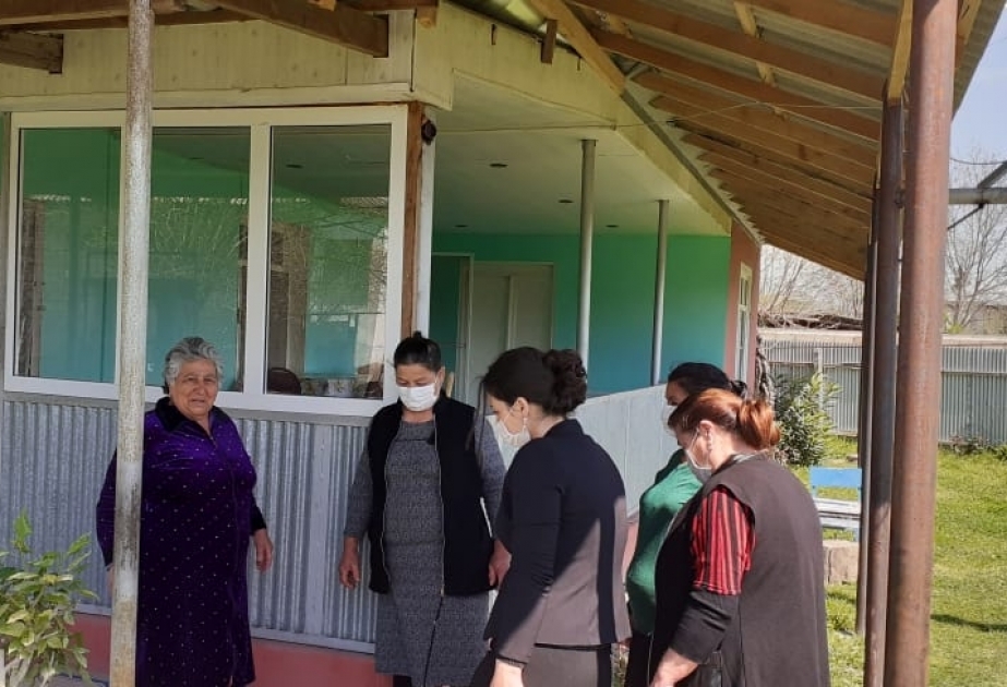 Füzulidə mədəniyyət işçiləri təqaüddə olan həmkarlarına baş çəkiblər