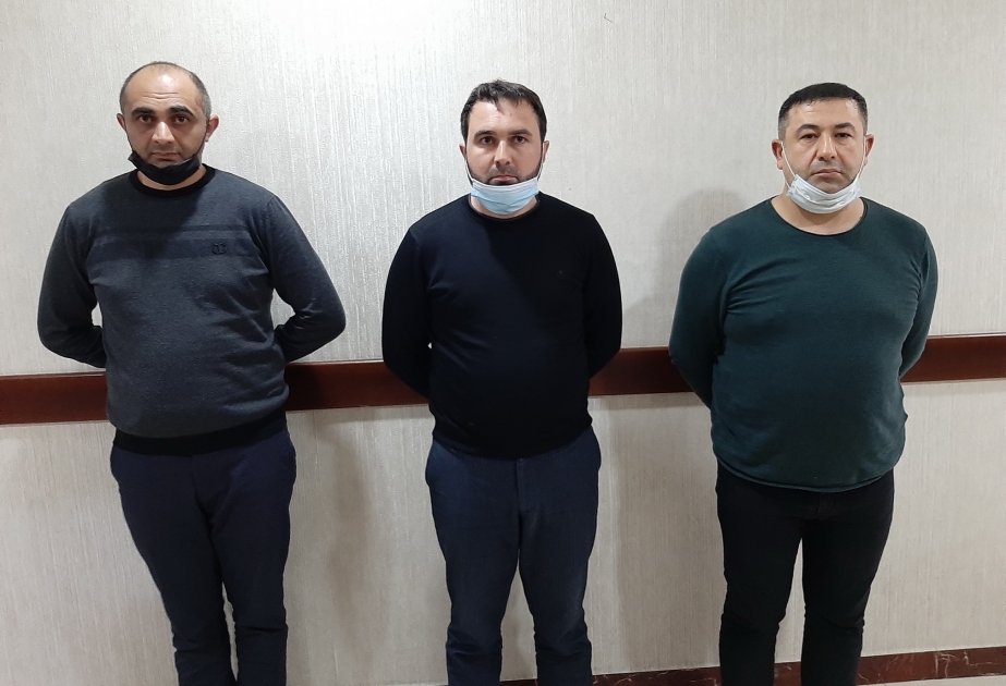 Bakıda sərbəst gəzmək üçün saxta icazə arayışı hazırlayaraq 20 manata satan şəxs və onun “müştəriləri” saxlanılıb VİDEO