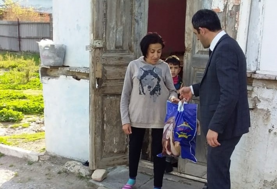 Neftçalada 550 aztəminatlı ailəyə ərzaq yardımları paylanılıb