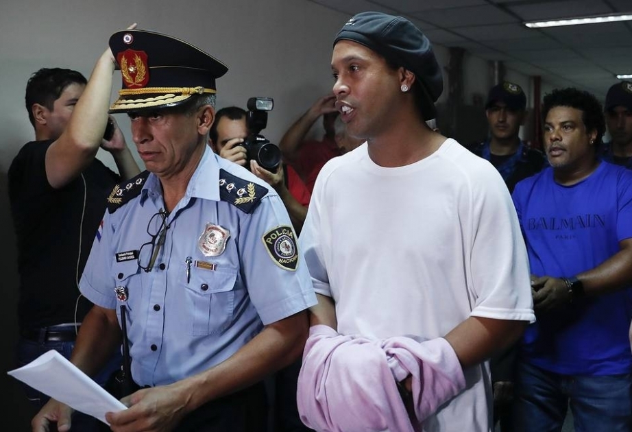 Otorgaron la prisión domiciliaria para Ronaldinho en Paraguay