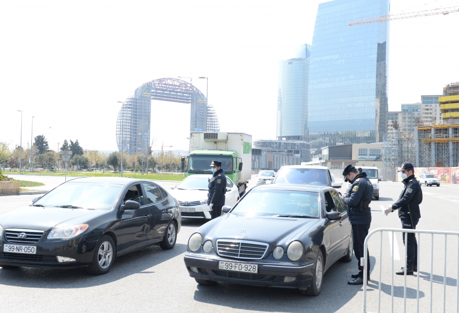 Yol polisi xüsusi karantin rejimi qaydalarının təmin olunması istiqamətində tədbirləri gücləndirib