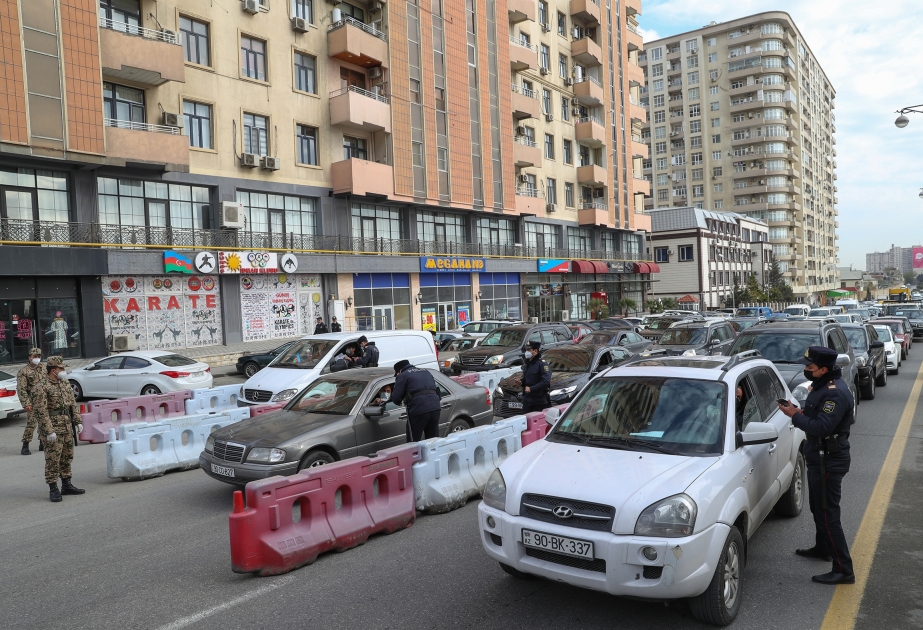 Xüsusi karantin rejimi ilə bağlı avtomobil yollarında nəzarət gücləndirilib
