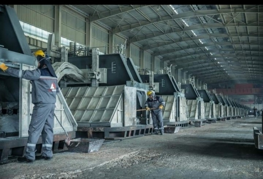 “Azəralüminium” 30 ton isti yayma alüminium rulonu və 115 ton alüminium külçə istehsal edib