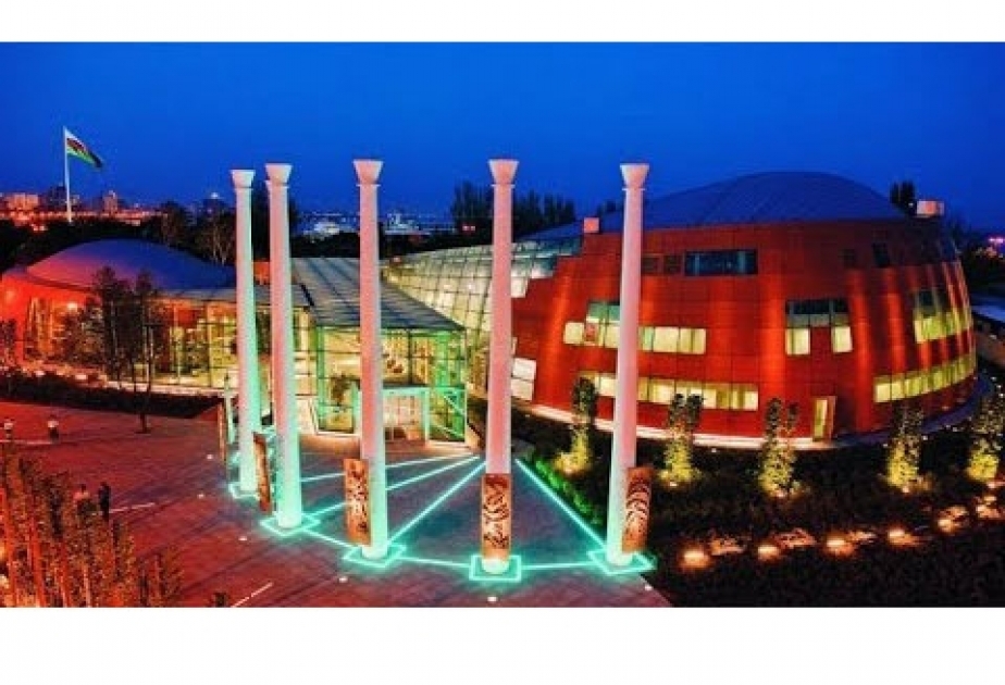 Beynəlxalq Muğam Mərkəzi milli musiqi alətlərimizi böyük auditoriyaya çatdırır