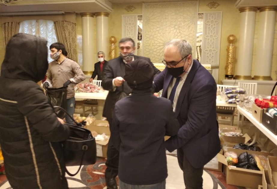 Yekaterinburqda yaşayan aztəminatlı soydaşlarımıza yardım edilib