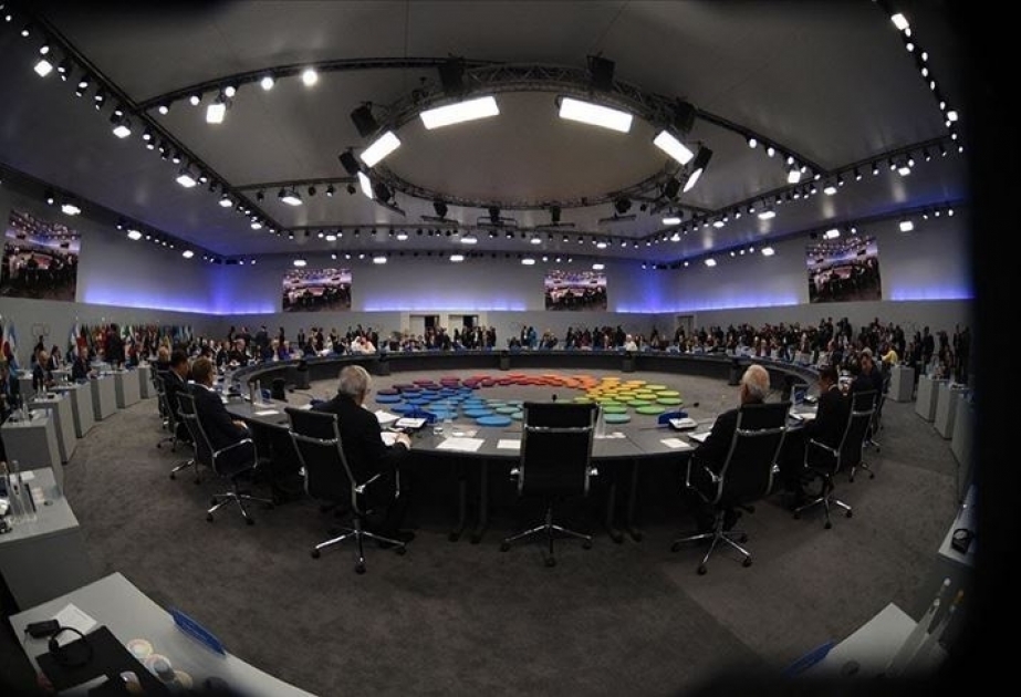 El G20 acuerda suspender pagos de deudas a los países más pobres