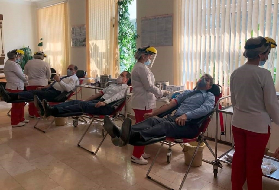 Təhsil Nazirliyi qanvermə aksiyasına qoşulub