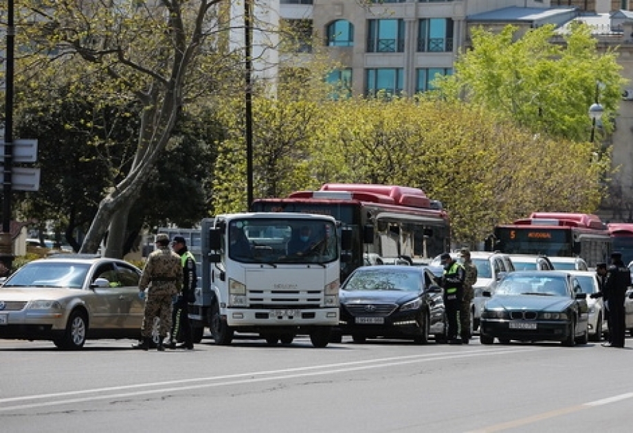 Yol polisi karantin rejimi qaydalarının təmin olunması istiqamətində tədbirləri davam etdirir