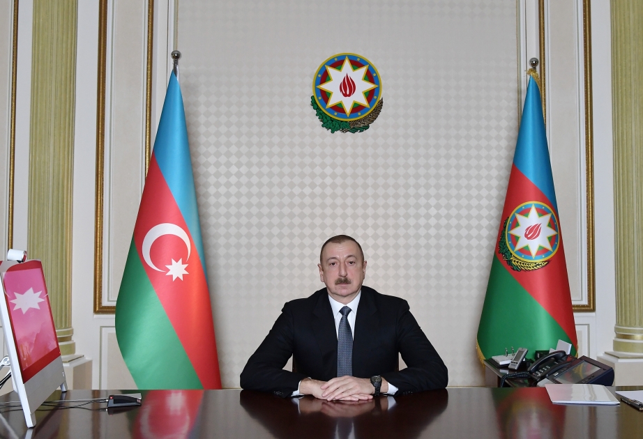 Prezident İlham Əliyev: 300 minə yaxın mikrosahibkarın maliyyə vəziyyətinin təmin edilməsi üçün dövlət böyük maliyyə vəsaiti ayırıb