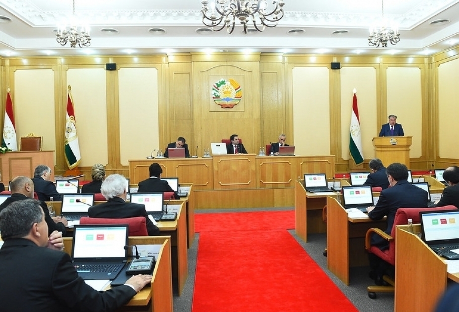 انتخاب رستم امام علي رئيسا للمجلس الوطني في طاجيكستان