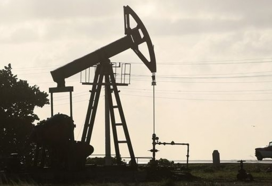Nəhəng neft şirkətləri əlavə maliyyələşdirmə təmin etmək üçün 55 milyard dollarlıq istiqraz satıb