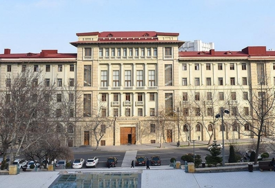 Primer ministro azerbaiyano firmó una nueva decisión sobre la suspensión del proceso de educación, formación e instrucción en las instituciones educativas