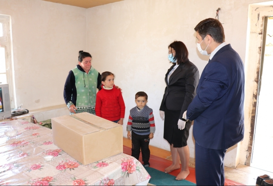 Naftalanda aztəminatlı ailələrə ərzaq məhsullarından və tibbi ləvazimatlardan ibarət bağlamalar paylanıb