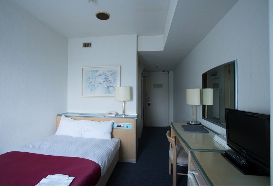 Yaponiyada koronavirusa yoluxanların yerləşdirilməsi üçün 210 min otel otağı ayrılıb
