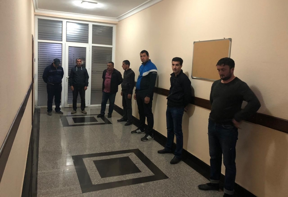 Oğuzda futbol oynamaqla karantin rejimini pozan şəxslər cərimələniblər