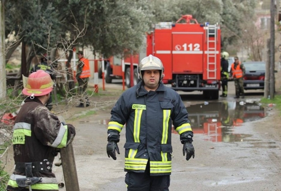 Xəzər rayonunda yanğın baş verib