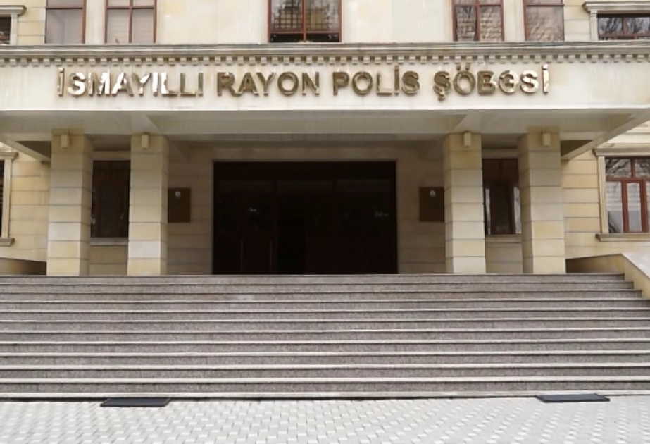 İsmayıllı sakini həmkəndlisinin avtomobilinə atəş açıb VİDEO