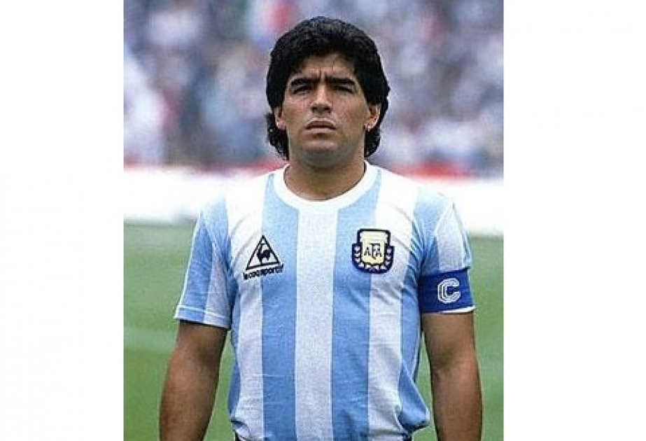 Dieqo Maradona dünyanın ən texnikalı futbolçusu seçilib
