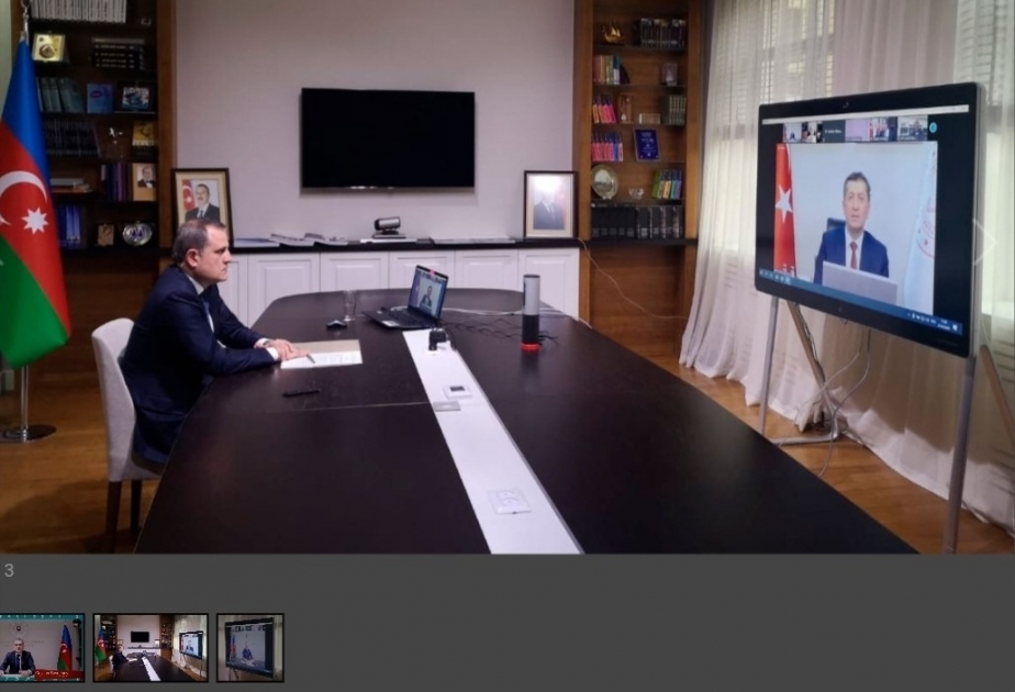 Təhsil naziri canlı proqramda uşaqları təbrik edib