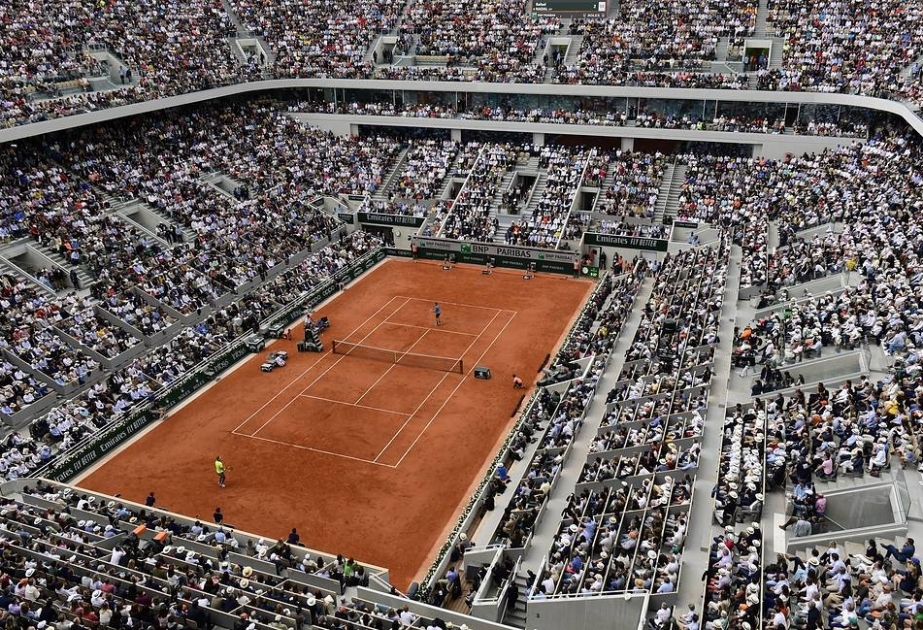 СМИ: начало Roland Garros перенесут еще на неделю