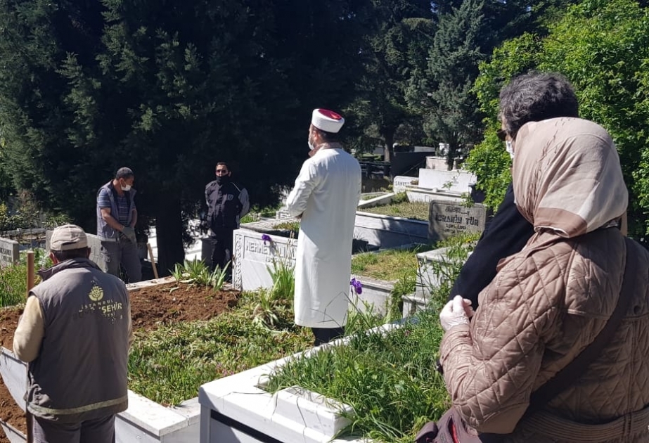 Əli bəy Hüseynzadənin qızı İstanbulda dəfn edilib