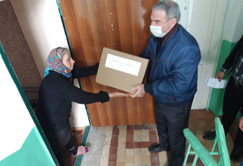 Qusarda 140 aztəminatlı ailəyə ərzaq məhsullarından ibarət yardım bağlaması paylanılıb