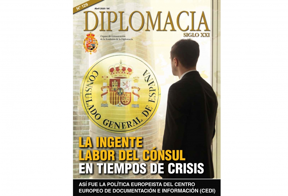 “Diplomacia Siglo XXI”: Azərbaycan Heydər Əliyev Mərkəzinin binası üzərində İspaniya bayrağını işıqlandırır